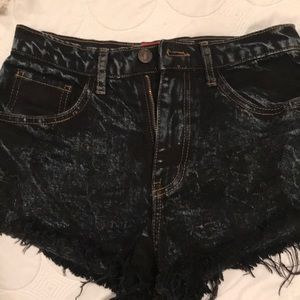 High waisted Distressed Shorts